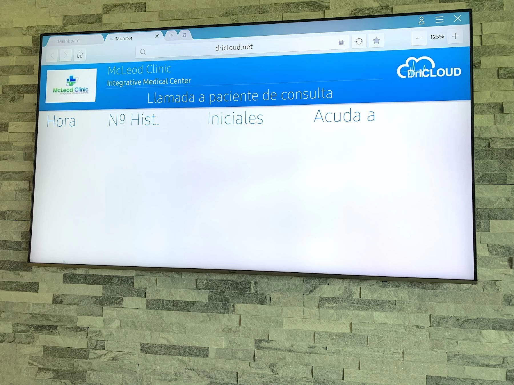 Monitor aviso a pacientes